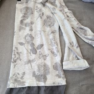 Large about a girl mid sleeve tee